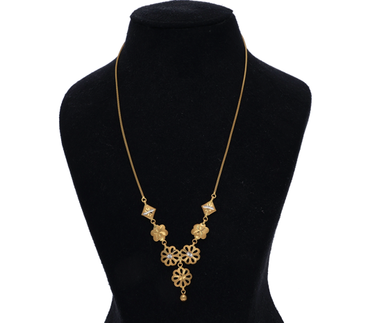 Light Weight  Stylish Floral Gold Necklace-JA8C4L